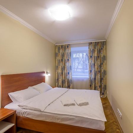 קייב Apartment On Leonida Pervomais'Koho מראה חיצוני תמונה