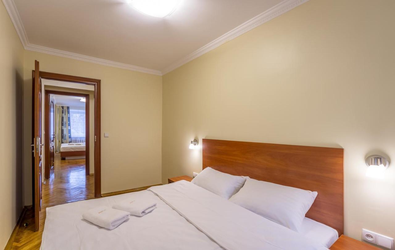 קייב Apartment On Leonida Pervomais'Koho מראה חיצוני תמונה