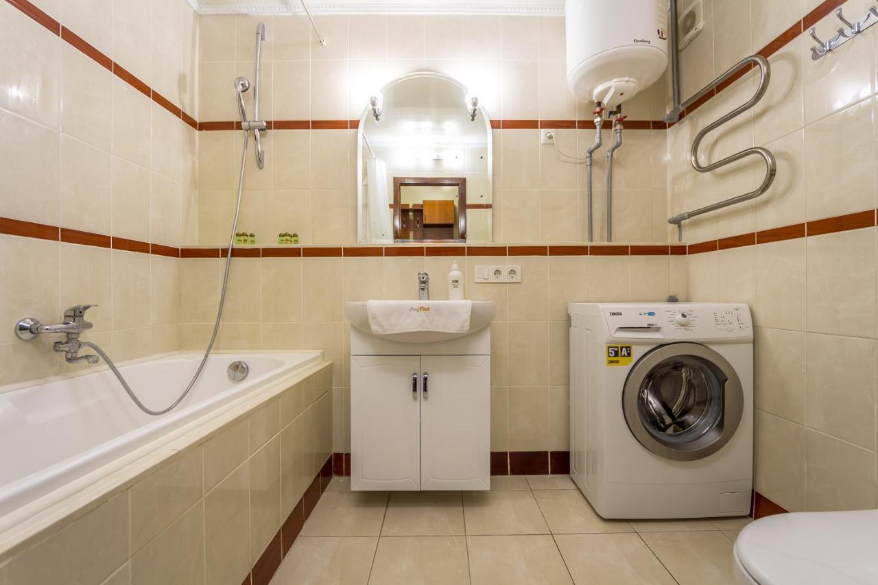 קייב Apartment On Leonida Pervomais'Koho מראה חיצוני תמונה